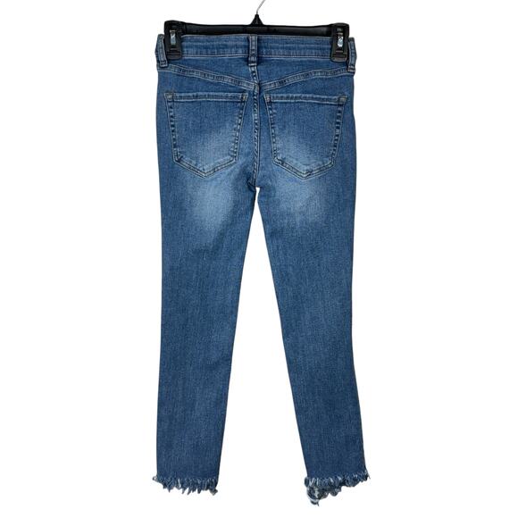 Free People SZ 24 Great Heights Jeans Distressed Low-Rise Frayed Hem We The Free - Picture 4 of 11